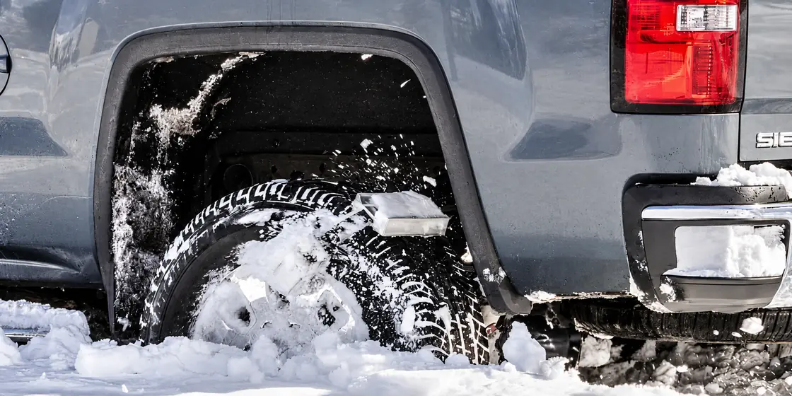 TruckClaws™ II Light Truck Kit: Emergency Tire Traction Aid - Image 4