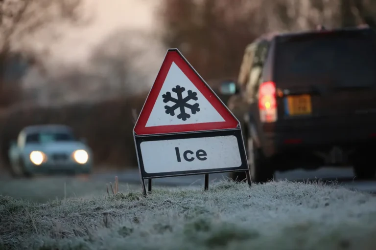 How Truck Drivers Can Spot Black Ice Before It’s Too Late