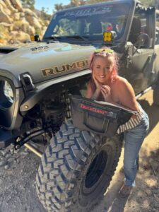 Jeep using TruckClaws traction aid