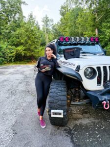 that belgian jeepgirl (Photo3) (1)